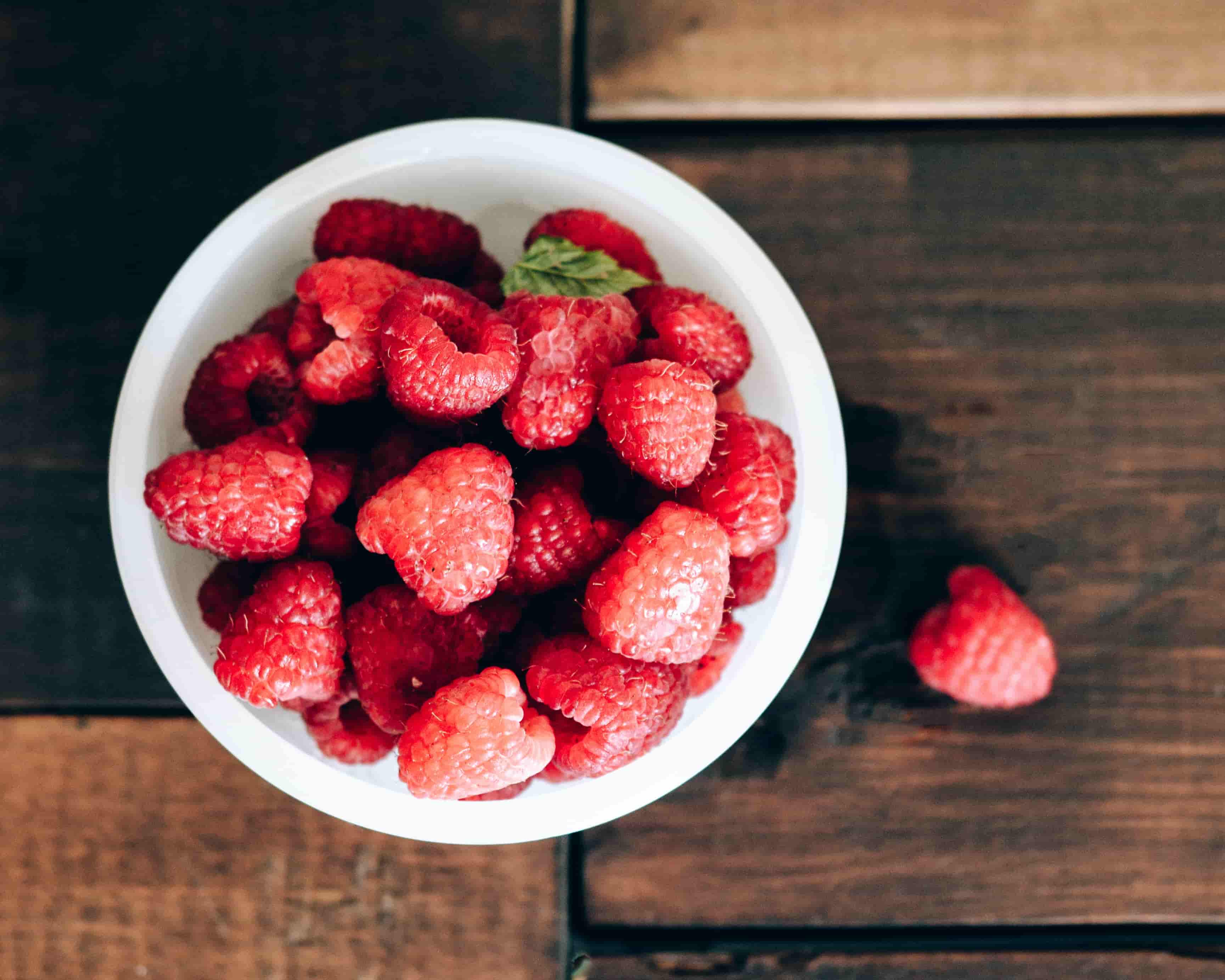 frutas de marzo frambuesas