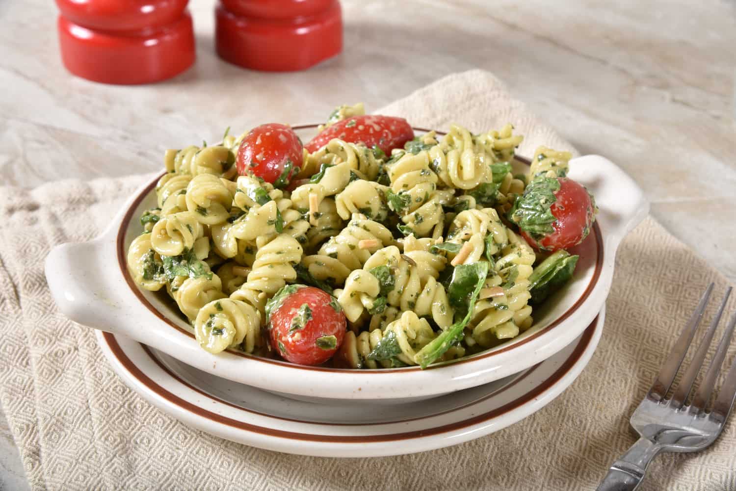 platos frios pasta pesto