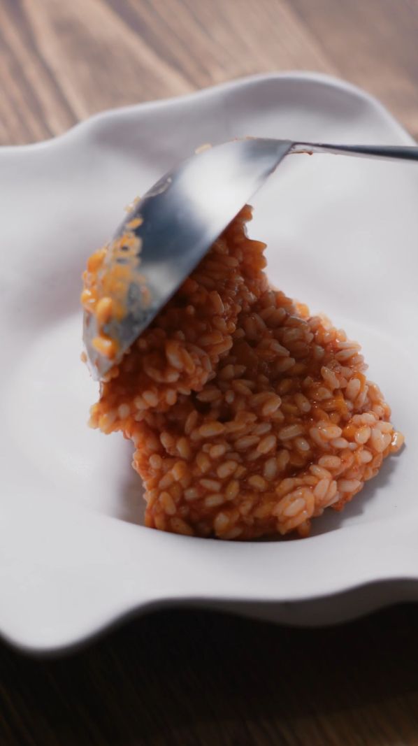 Risotto de sobrasada con queso y rúcula: un plus de intensidad sobre la delicadeza italiana